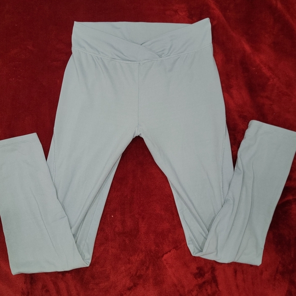 Jockey Gray Leggings with Soft Stretchy Fabric and Wide Waistband - Picture 1 of 4